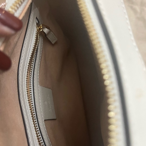 Gucci handbag - Picture 10 of 17